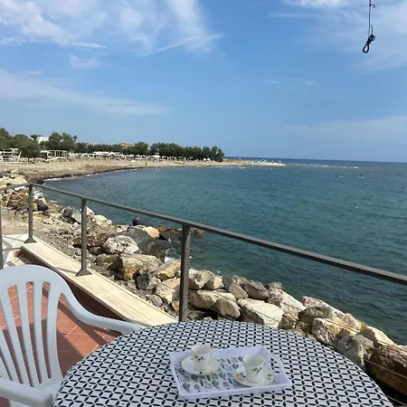 Villa Mareluce *